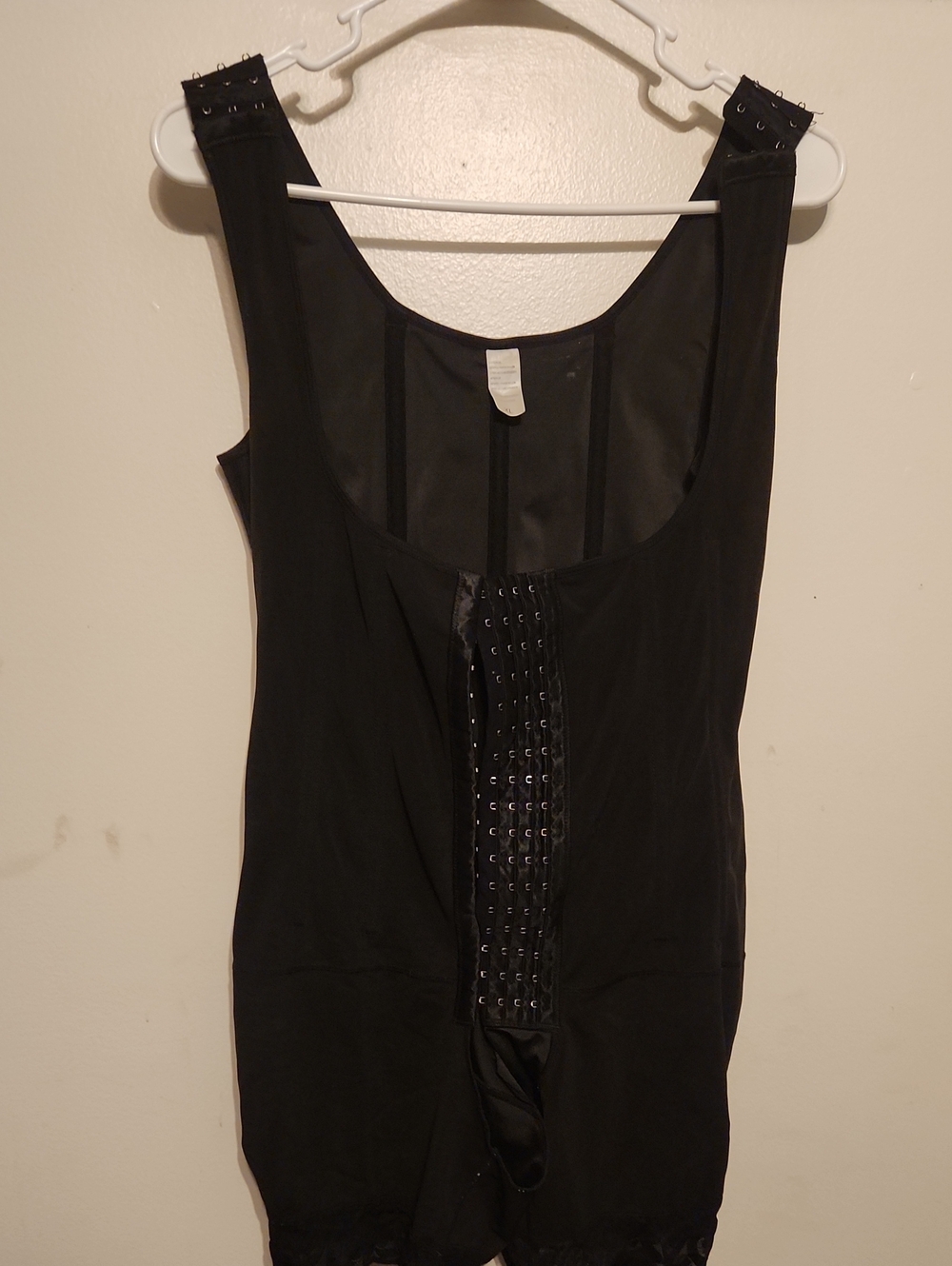 Black Women's Shapewear Bodysuit with Hook-and-Eye Front
